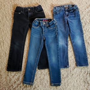 3 pairs of 5T jeans/leggings